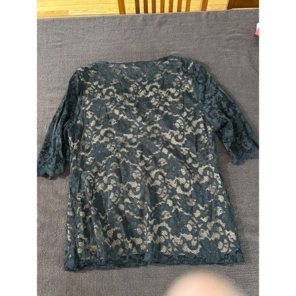 BCBGMAXAZRIA Black Floral Lace V-Neck Blouse - Women's XL delicate overlay - Picture 3 of 8